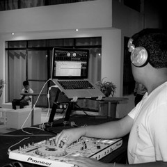 DJ Jesus Alonso x4