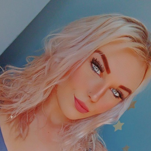 Emma1909’s avatar