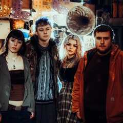 too pretty, i’m scared