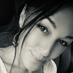 Isaya 🌸