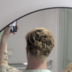 𝙎 𝙐 𝙉 𝘿 𝙀 𝙍