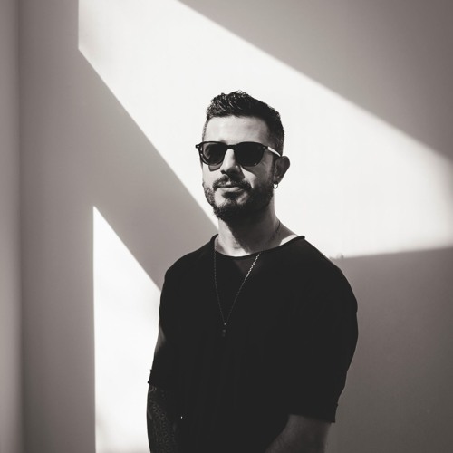 Sarkis Mikael — artist photo