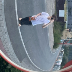 dsafhgqinlovewithme