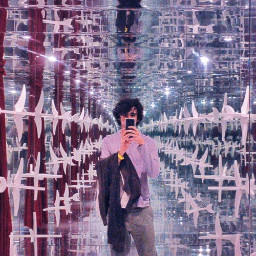 Hands Over There (Dubawesome mix)