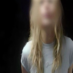 SomeoneisIIInside