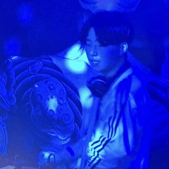 Kr@U