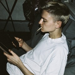 DJ tomboi