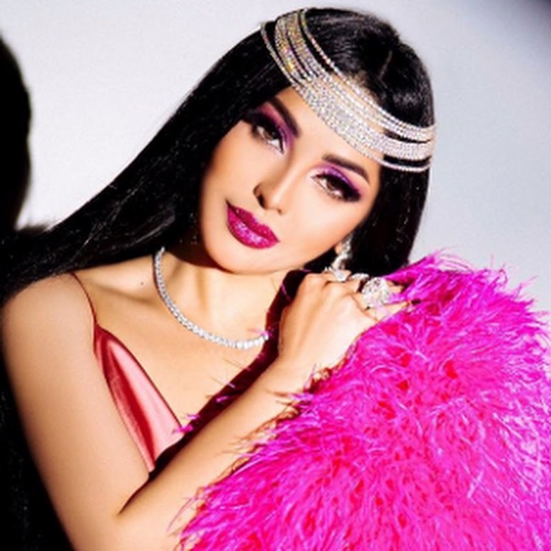Shabnam Surayo