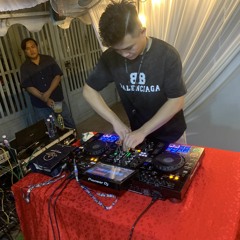 DJ TOÀN NiKe