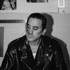 FRANKIE LLUC