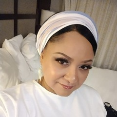 Laura Washington