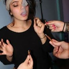 billieelyseBeach1982