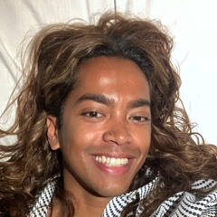 K A M I . A N T I N O V E L