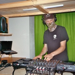 DJ NOAH aka 2DRVN