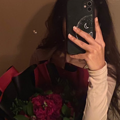 SH’♐️🤍🤍.