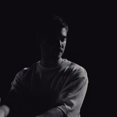 Dear Strangers #002 // August 2025