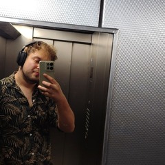 DJ Saronix