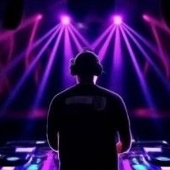 DJ Luminova 👽