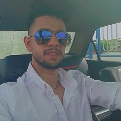User 889601760