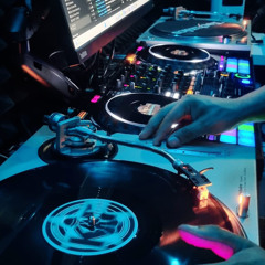 dj axel0