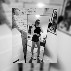 Saskia🩶