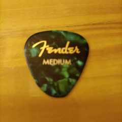 Fender Medium