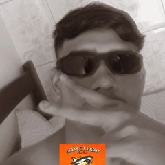 Edilson júnior 👽🏄🏻‍♂️👾