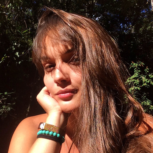 Isabela Raquel’s avatar