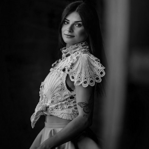 Sara Dianova DJ artist photo