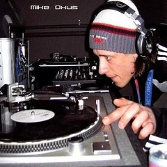 Micke Oxus