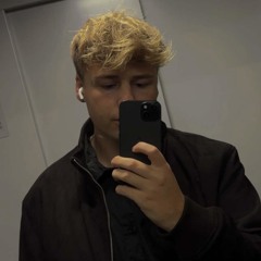 Janniik_