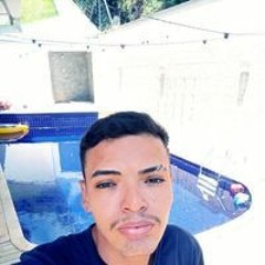 Adriano Silva