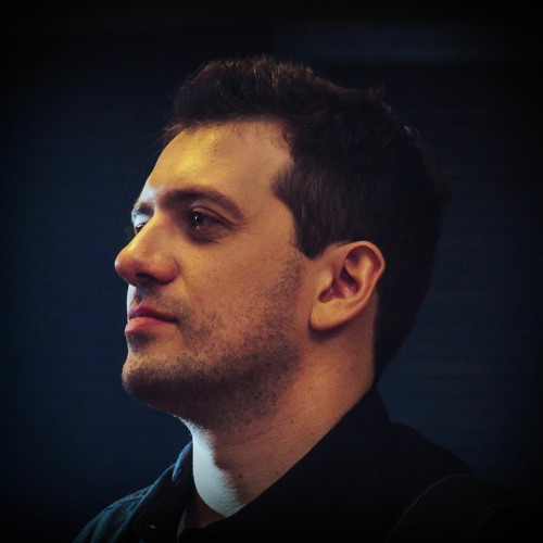 Махов махов песня слушать. Саша махов певец биография. Сергей махов певец. Аслан певец плакала. Саша махов певец.