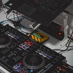 Dj Akay