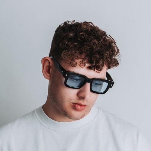 KLINSKY — artist photo
