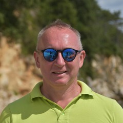 max_orange