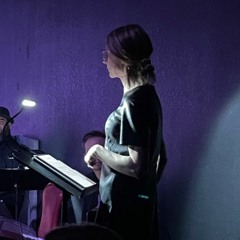 Lisa Apple - Composer/songwriter/creator