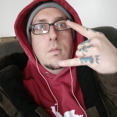 Get a hold of me at 586 4439915