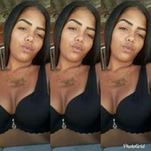 Beatriz Souza’s avatar