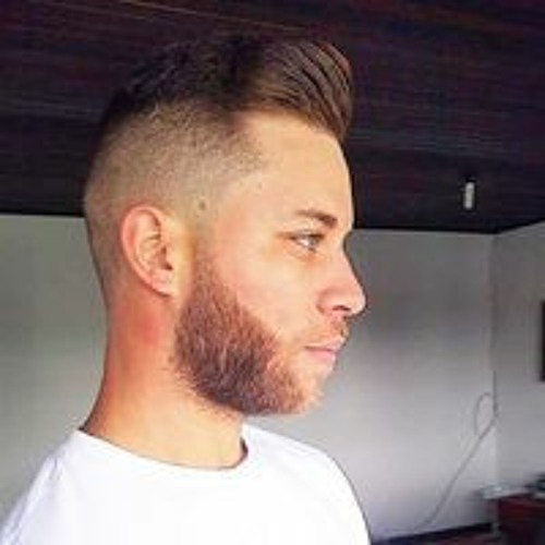 Alexandre Carneiro’s avatar