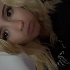 𝐞𝐥𝐥𝐢𝐞𝐦𝐚𝐲💕