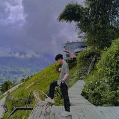 Tạ Tiến AAnh