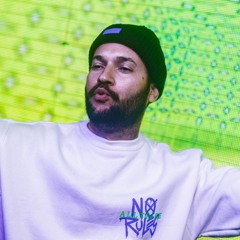 Nick Siarom