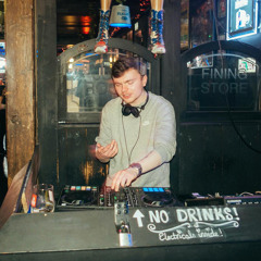 DJ RYAN M