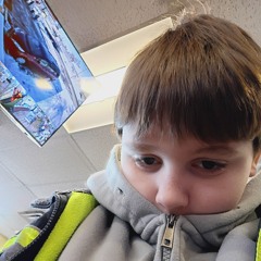 luhhdrakoplugg [@kjnxtdoor]