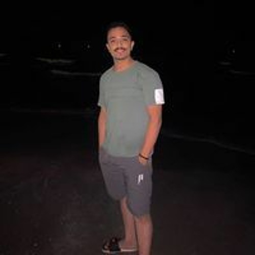 أغنية _مش لايق_ كاملة _ الكينج محمد منير من مسلسل المغني رمضان 2016 - YouTube.mp3