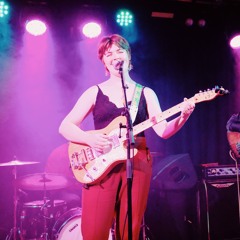 Bec Jean
