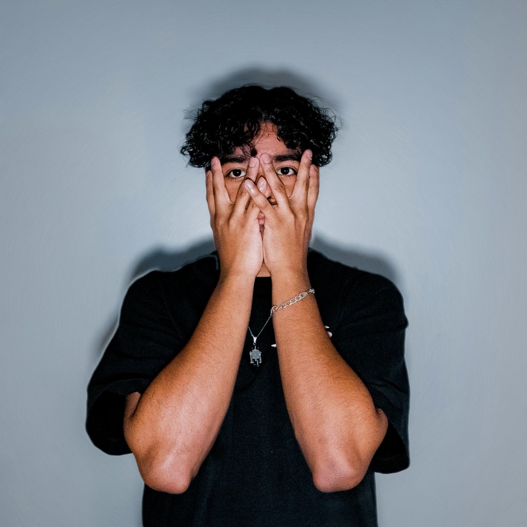 Stream YSNXS music | Listen to songs, albums, playlists for free