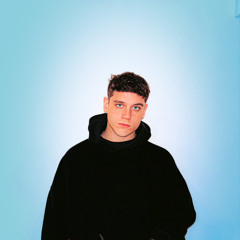 TOM GOROM