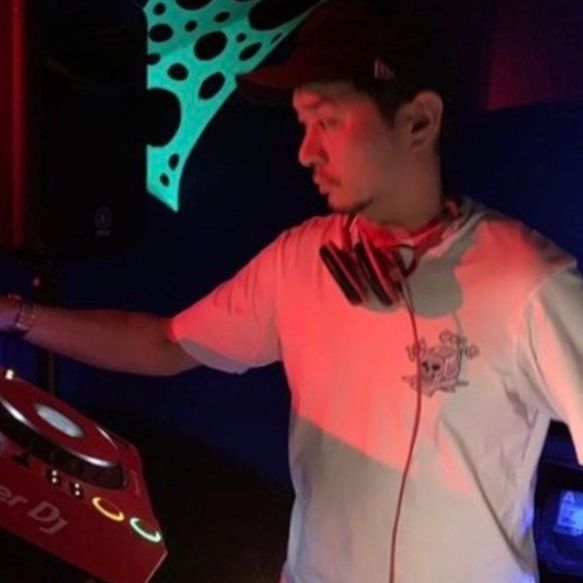 KOZI KOMATSU